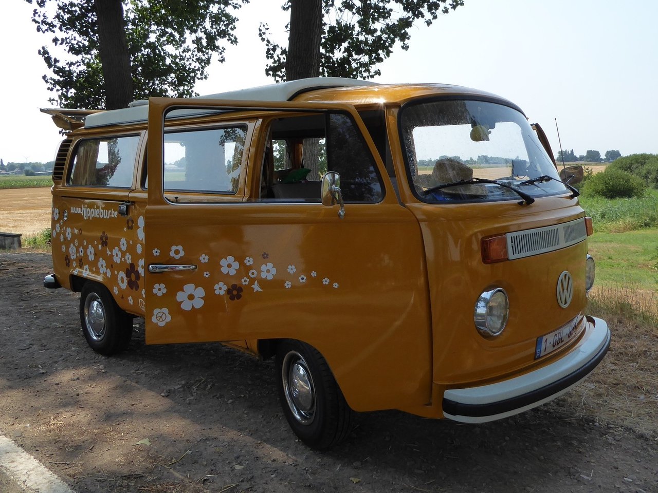 VW T2B Devon 1976